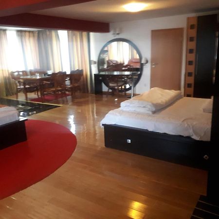 Pension Chalet Poiana Marului Ranch Екстериор снимка