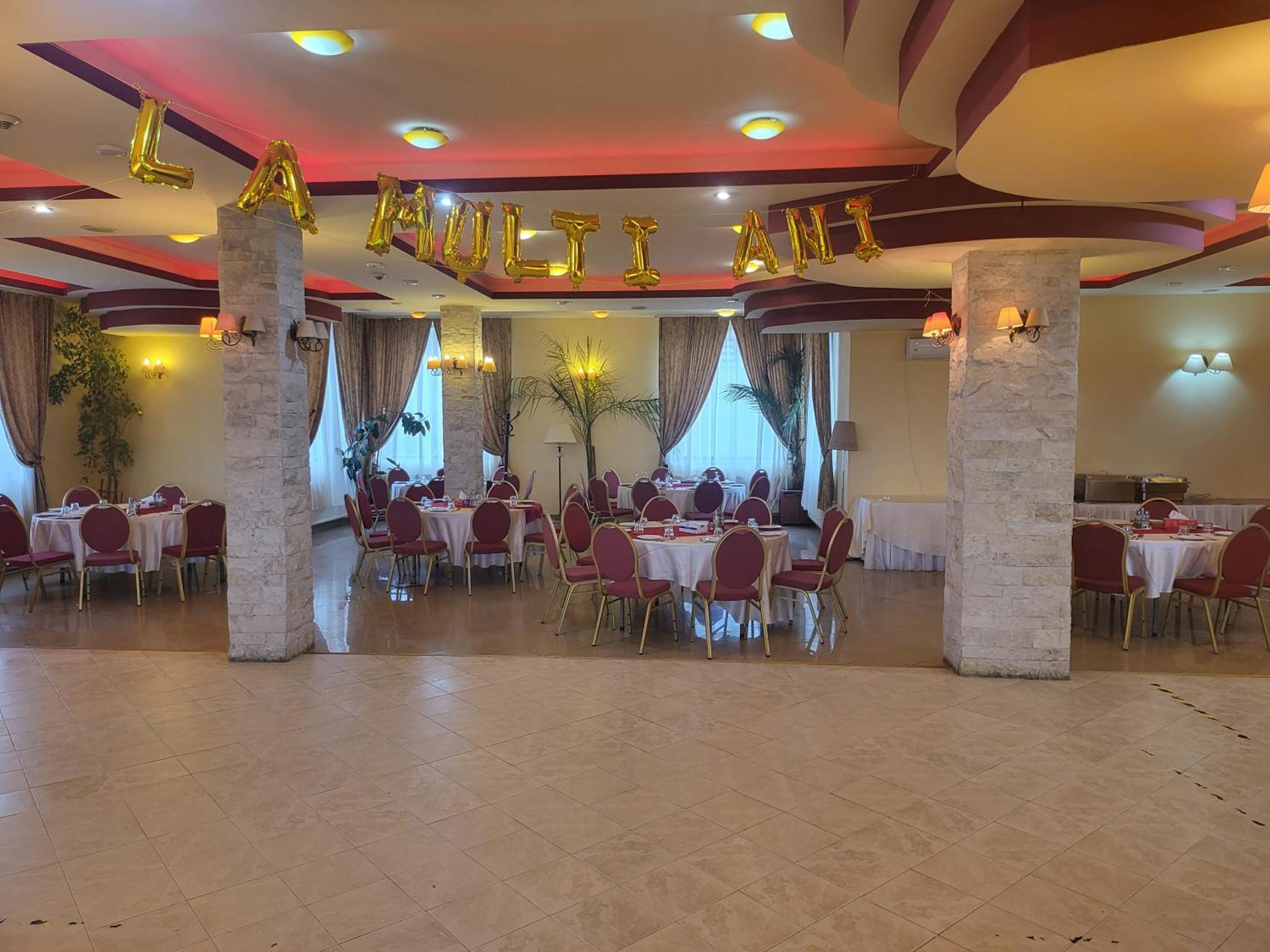 Pension Chalet Poiana Marului Ranch Екстериор снимка