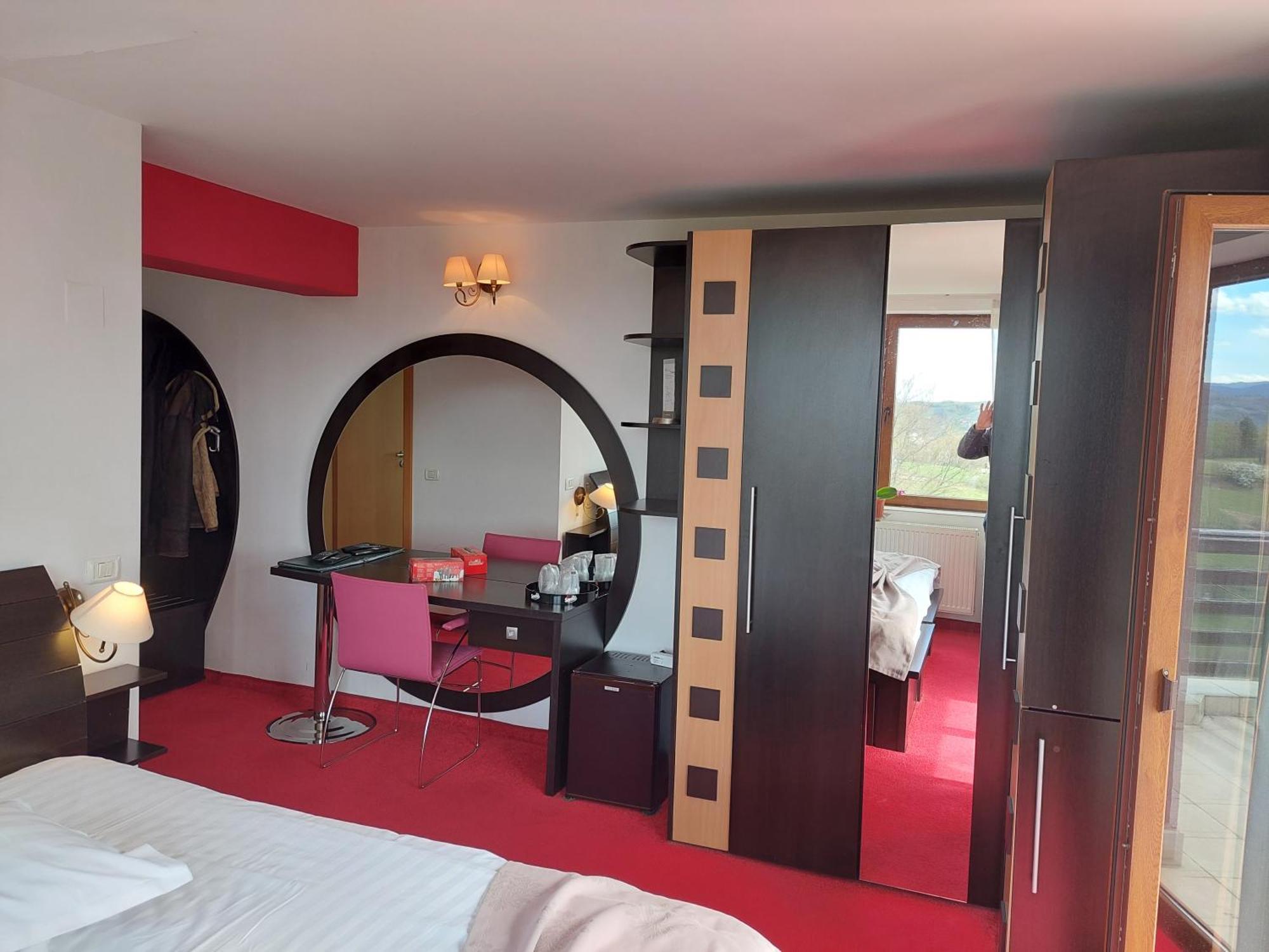 Pension Chalet Poiana Marului Ranch Екстериор снимка